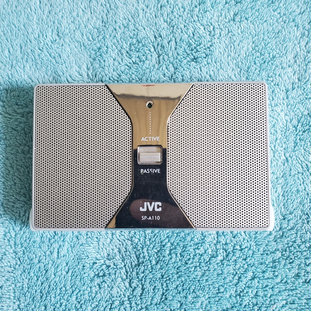JVC SP-A110 Portable Speaker with stand works good